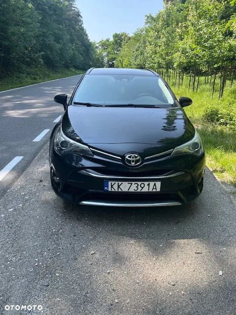 Toyota Avensis 1.8 Prestige MS - 1