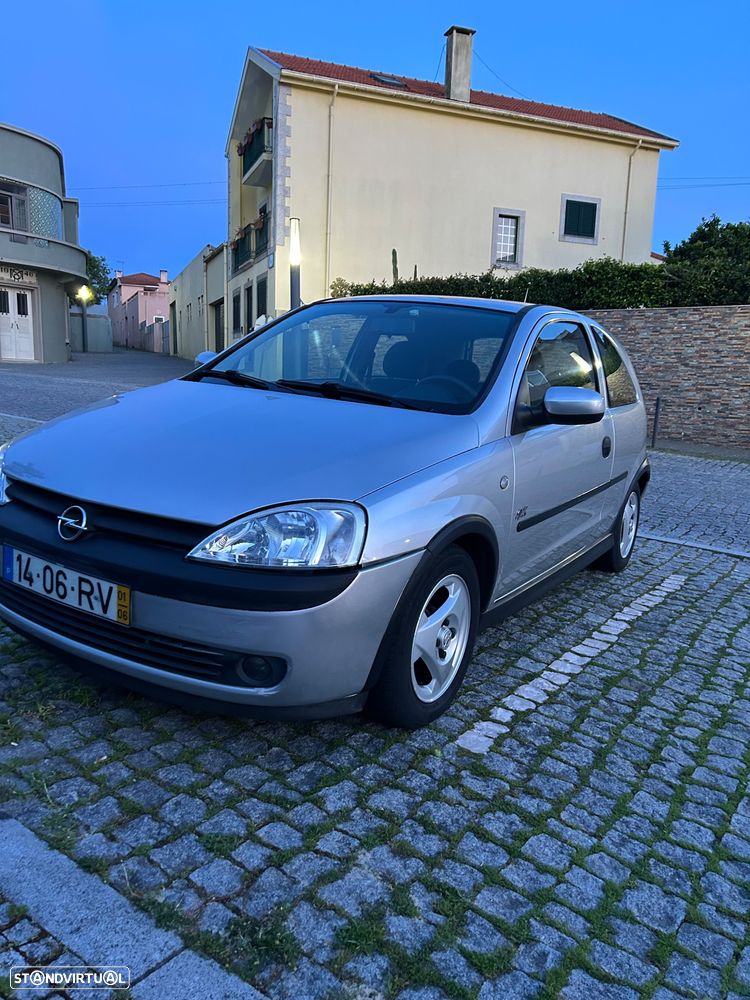 Opel Corsa 1.2 16V Sport - 1