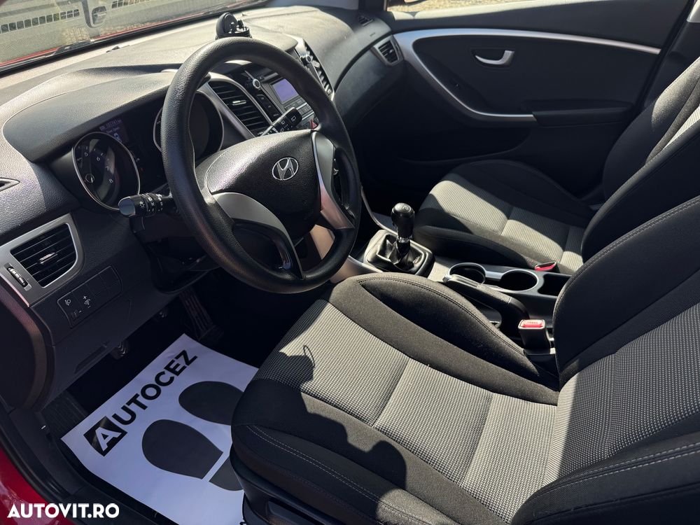 Hyundai i30 1.4 Classic - 10
