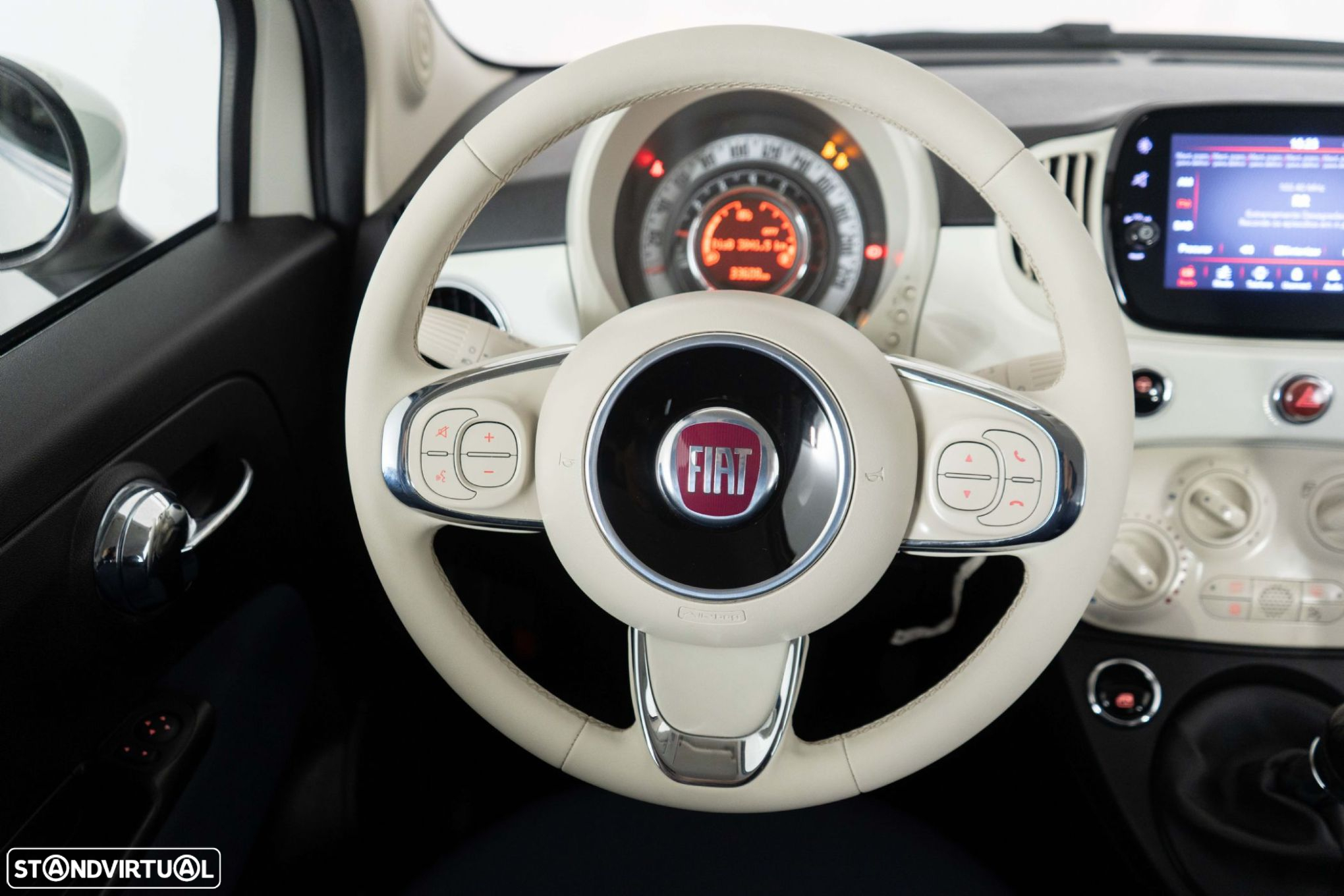 Fiat 500 1.0 Hybrid Connect - 23