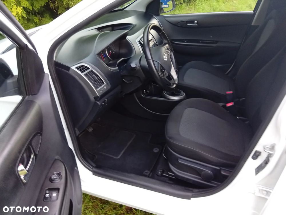Hyundai i20 1.25 Classic + - 7