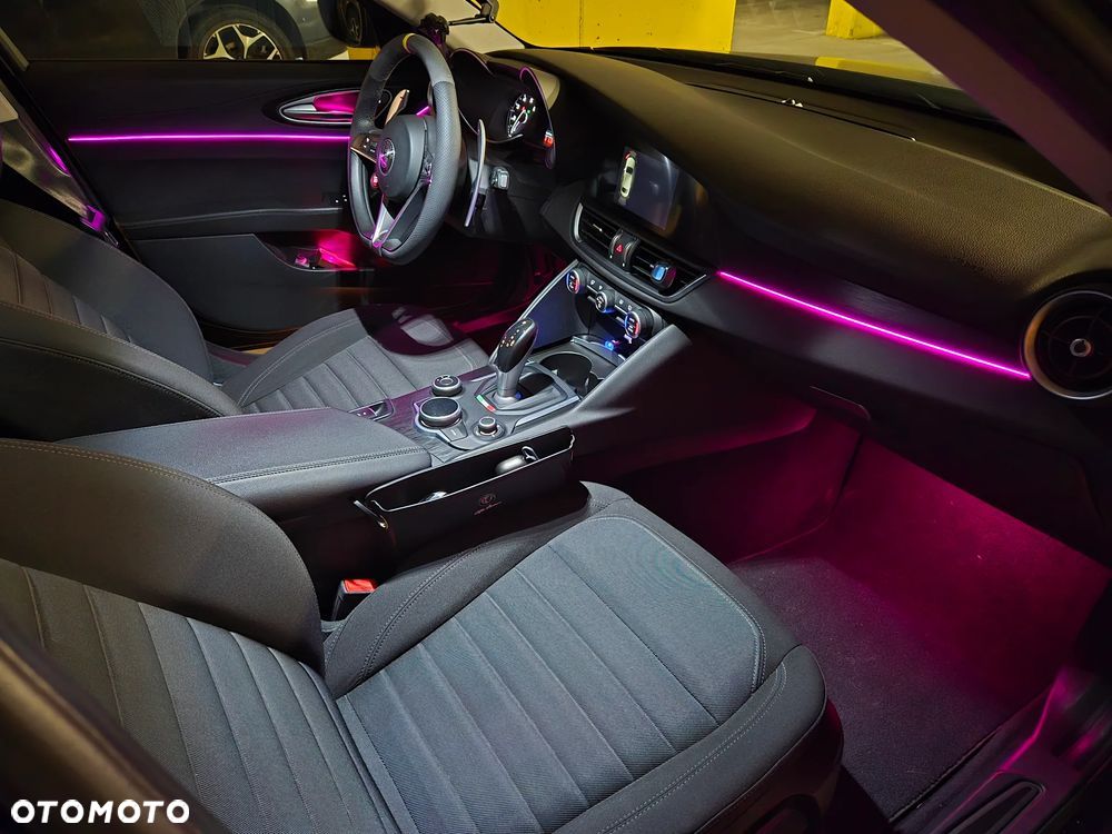 Alfa Romeo Giulia 2.0 Turbo Super - 10