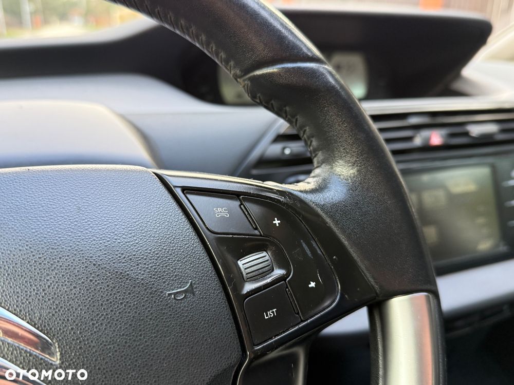 Citroën C4 Grand Picasso 1.6 BlueHDi MoreLife - 24