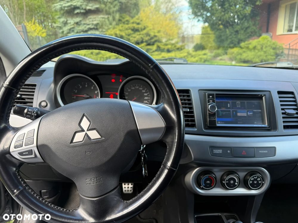 Mitsubishi Lancer 1.6 ClearTec Inform - 4