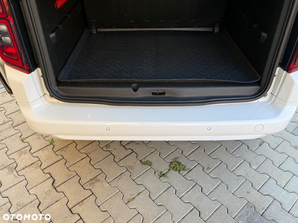 Opel Combo L 1.5 BlueHDi S&S - 20