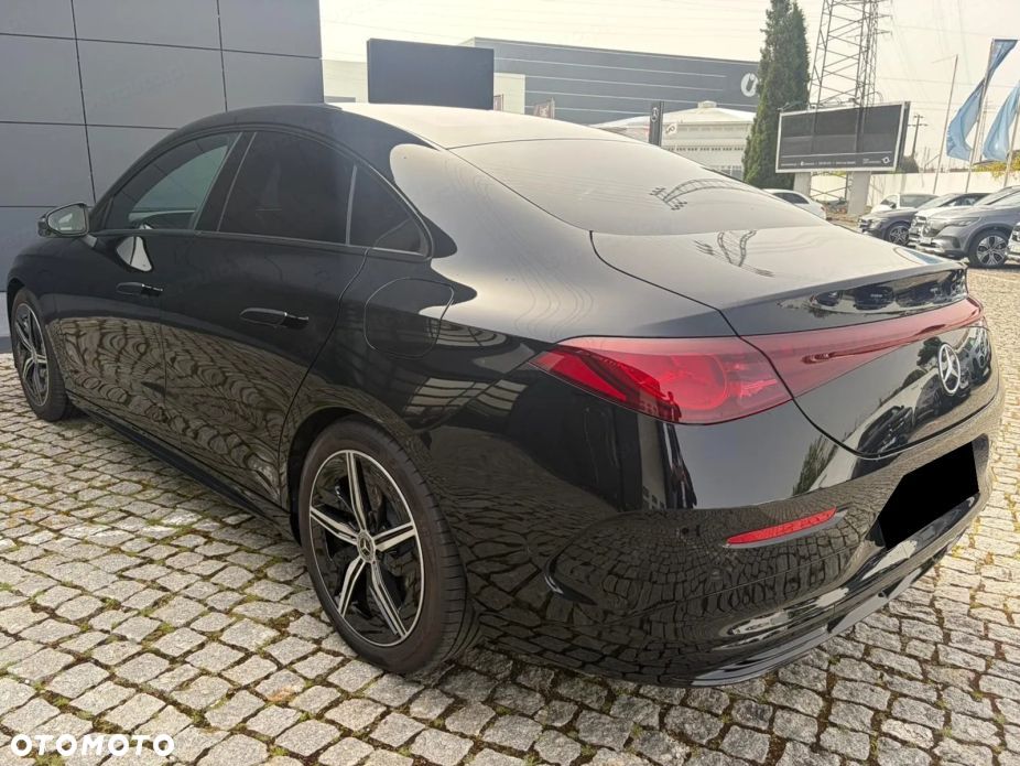 Mercedes-Benz CLA 200 mHEV 4-Matic 8G-DCT - 8