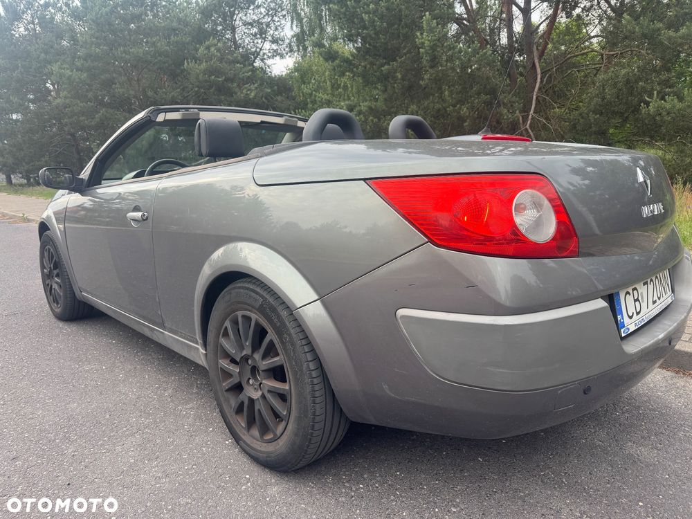 Renault Megane 1.6 Confort Authentique - 6