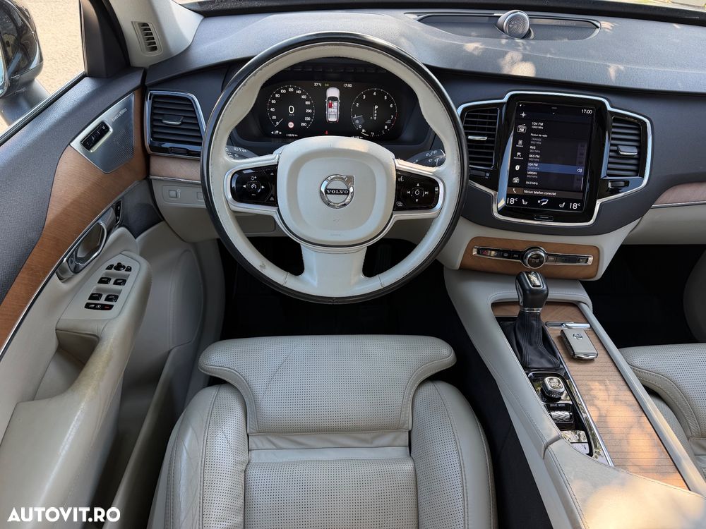 Volvo XC 90 T5 AWD Geartronic Inscription - 12