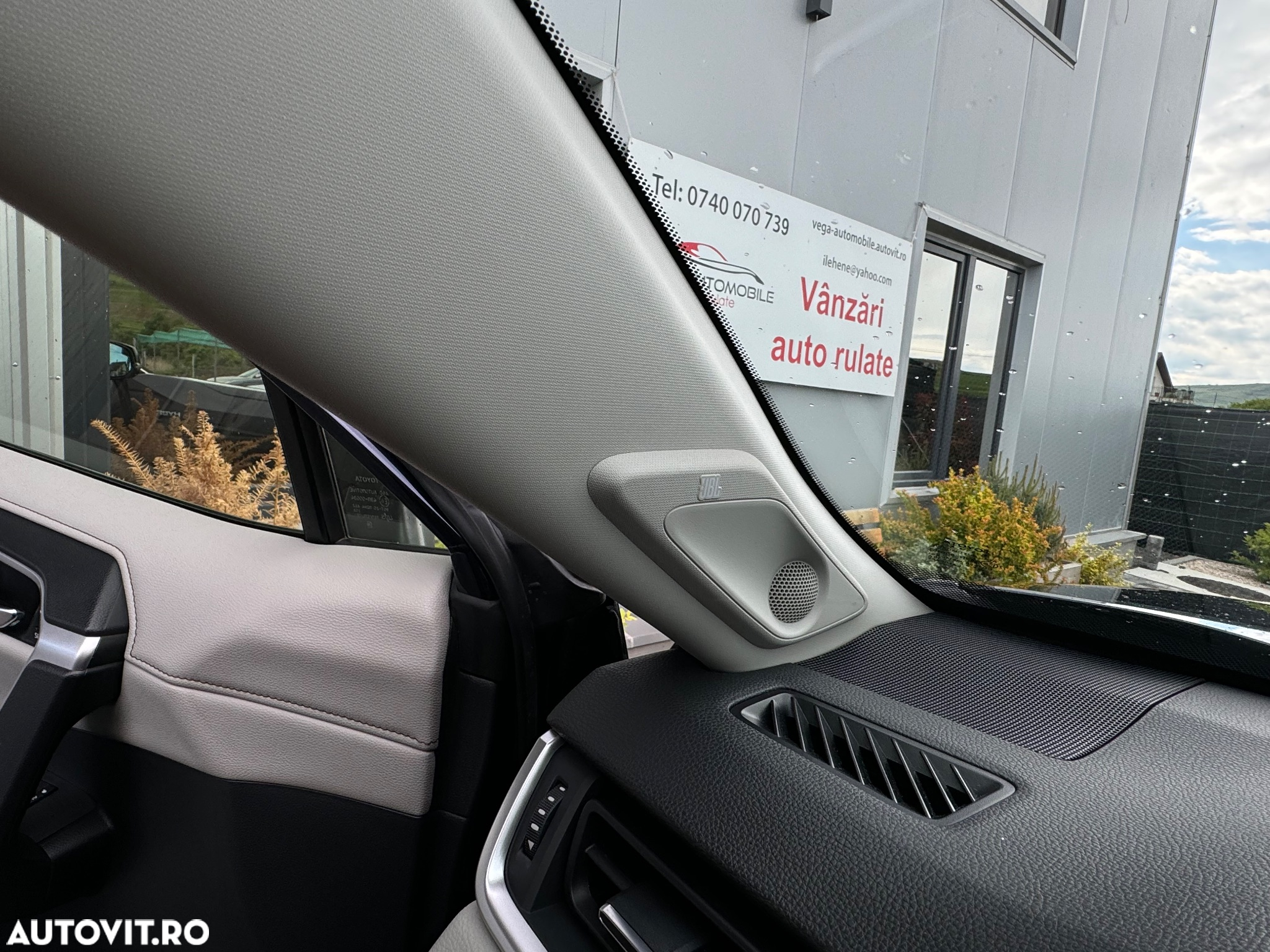 Toyota RAV4 2.5 4x4 Hybrid Adventure - 13