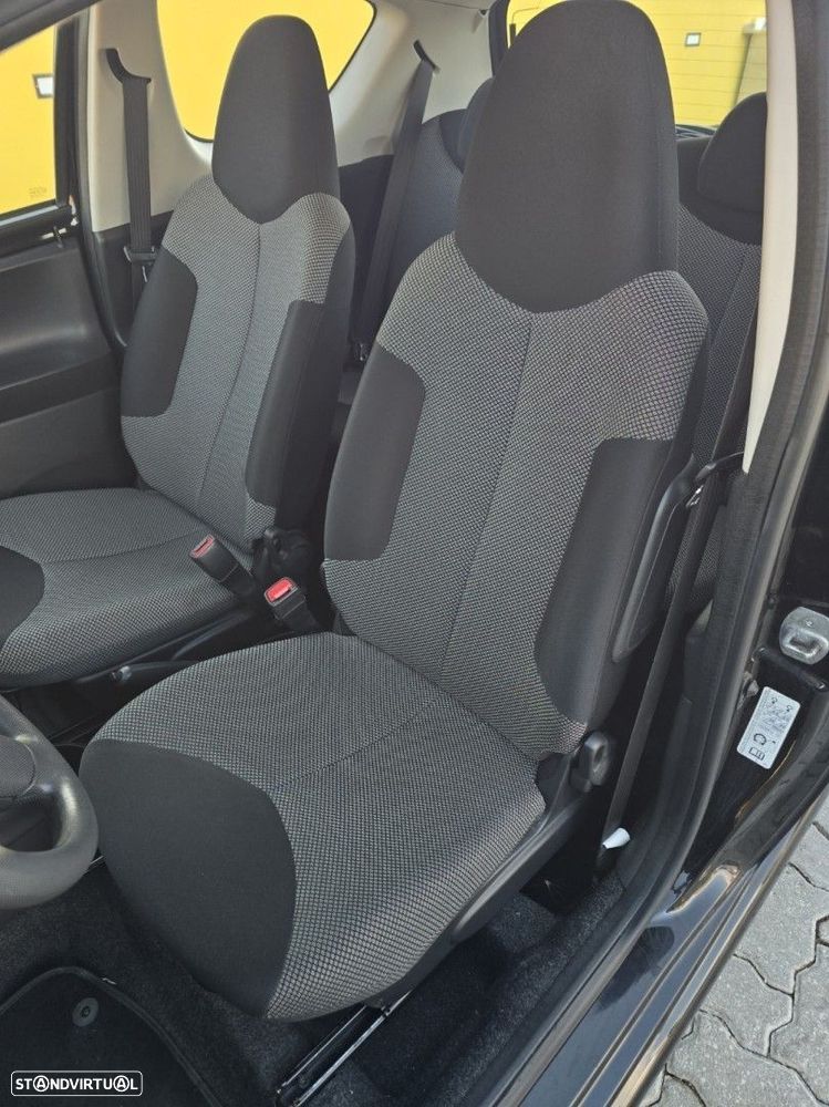 Toyota Aygo Cool - 10