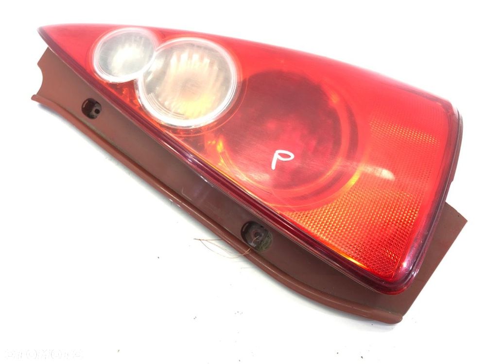 LAMPA PRAWY TYŁ  MAZDA 5 (CR19) 2005 - 2010 2.0 CD (CR19) 81 kW [110 KM] olej napędowy 2005 - 2010 - 2