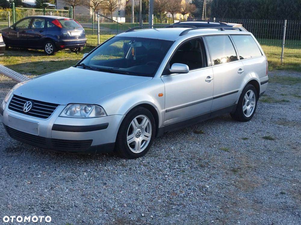 Volkswagen Passat 1.9 TDI - 1