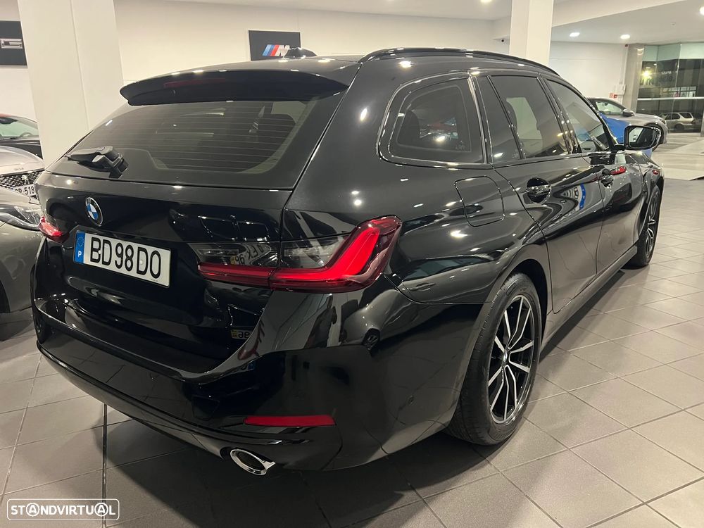 BMW 320 d Auto - 5