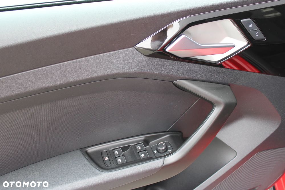 Audi A1 Sportback 30 TFSI S tronic - 17