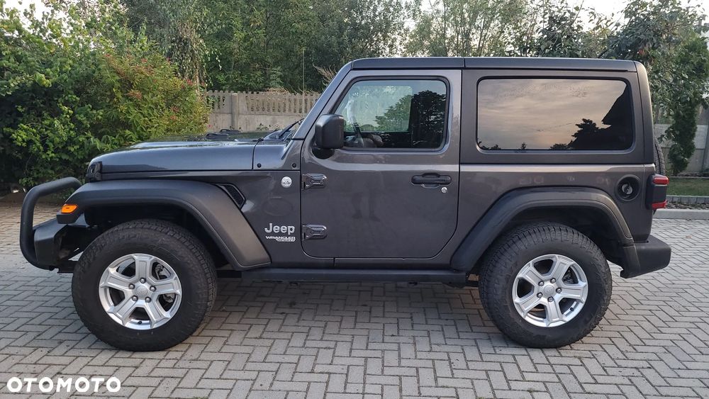 Jeep Wrangler GME 2.0 Turbo Sport - 3