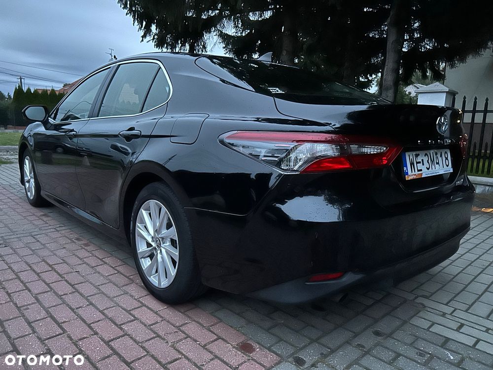 Toyota Camry 2.5 Hybrid Comfort CVT - 19
