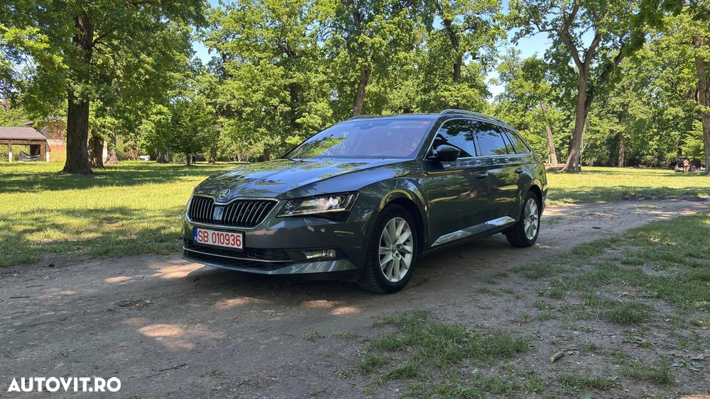 SKODA Superb 2019 — imagine 21