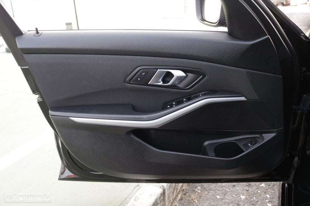 BMW 318 d Advantage Auto - 34