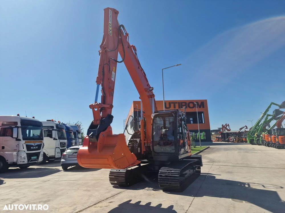 Hitachi ZX135, 2019, 4.880h, LAMA NIVELARE, compact,  15,7tone, Cupla rapida hidraulica, Cupa NOUA, inst picon, 3 camere luat vederi, Ad sapare 6m, Ridica 7,5t, latime 2,49m, Motor Isuzu 104CP, Antifurt, consum 7,8l/h, posibilitate leasing, PROMOTIE 76900EUR - 7