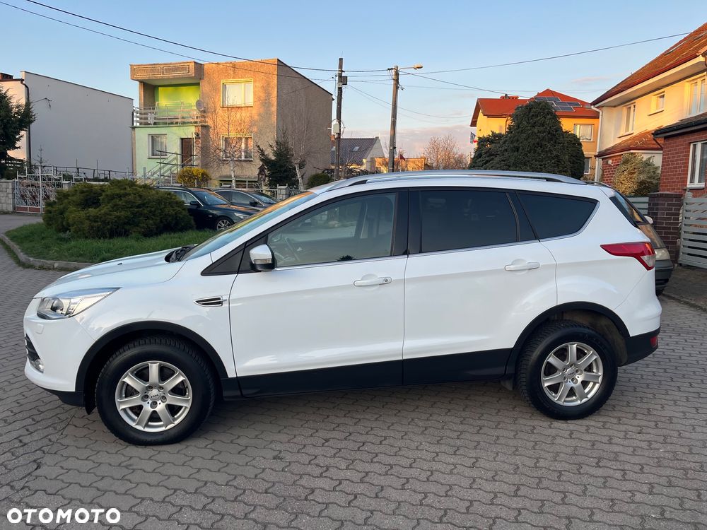 Ford Kuga 2.0 TDCi 4x2 Trend - 13