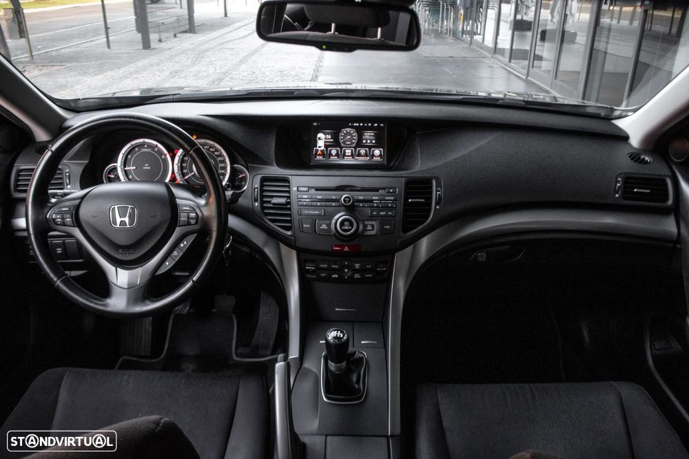 Honda Accord Tourer 2.2 i-DTEC Elegance - 31