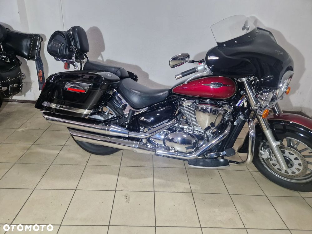 Suzuki VL 800 Volusia - Boulevard C50 - 4