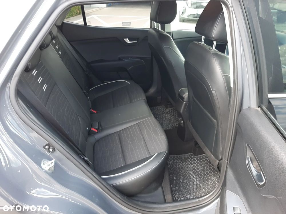 Kia Stonic 1.0 T-GDI MHEV GT Line DCT - 16