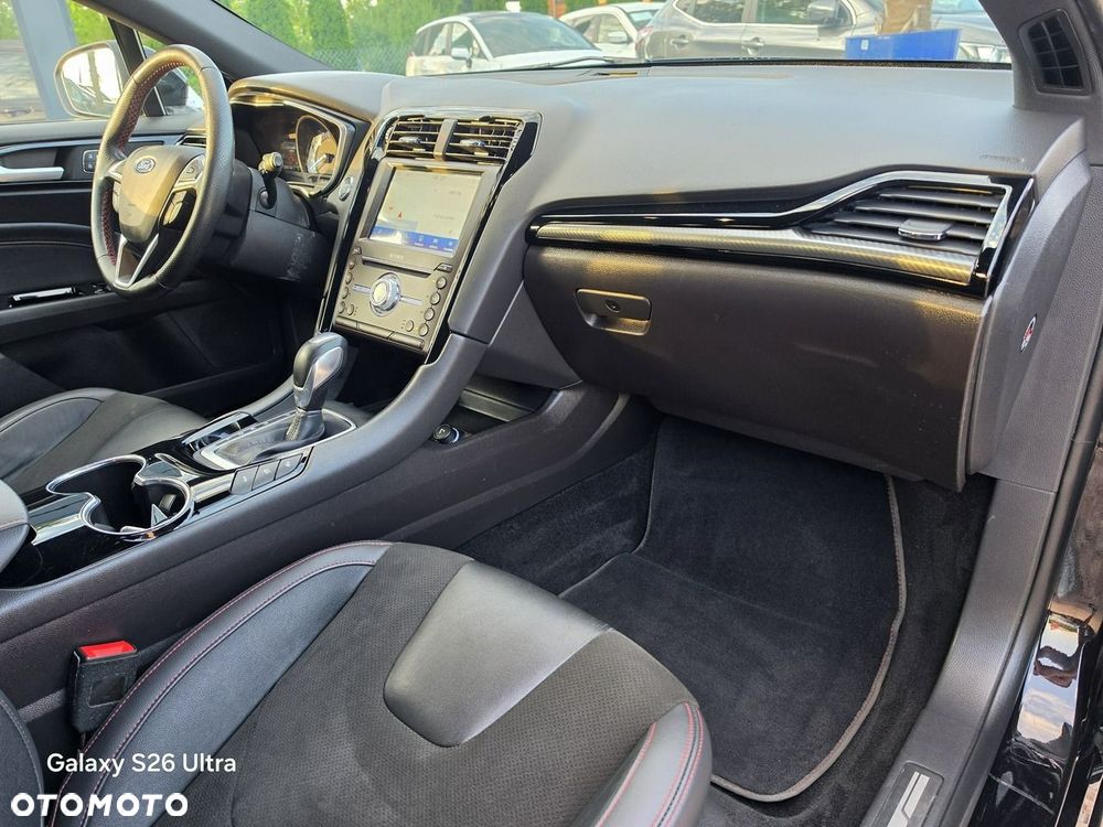 Ford Mondeo - 29