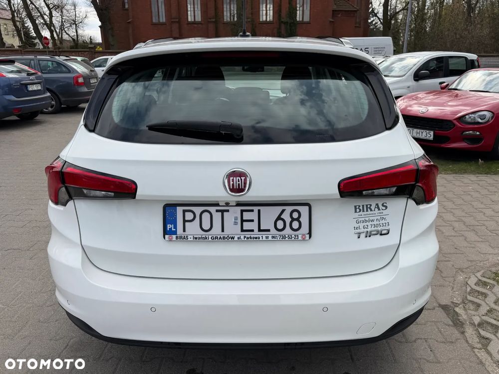 Fiat Tipo 1.6 MultiJet DCT Lounge - 6