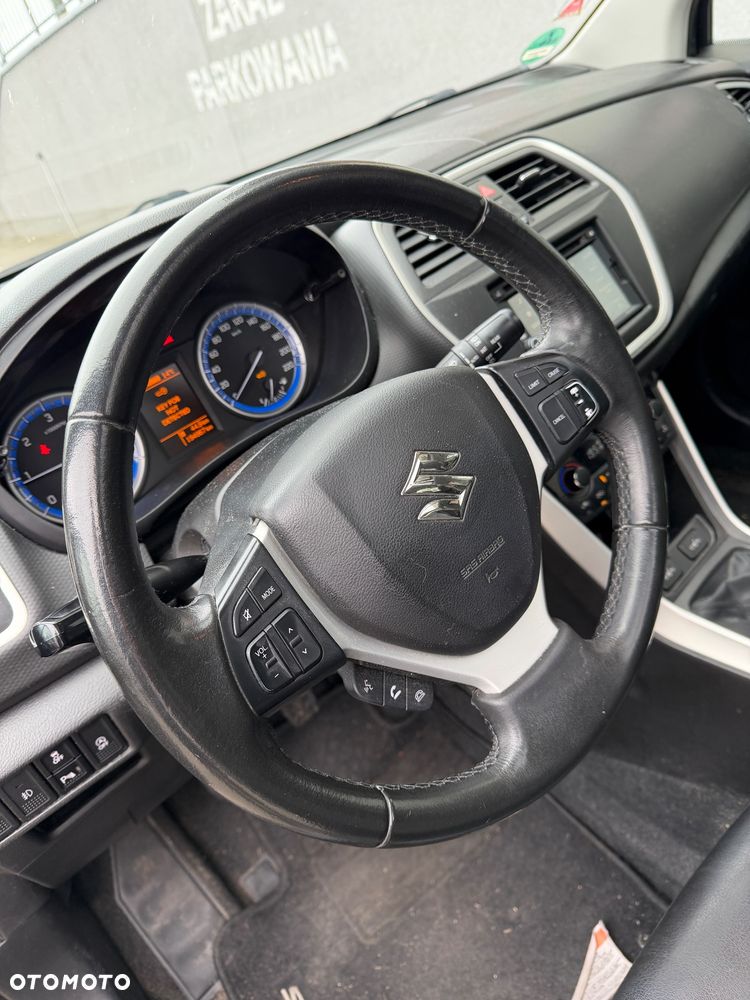 Suzuki SX4 S-Cross 1.6 DDiS 4x4 limited+ - 7