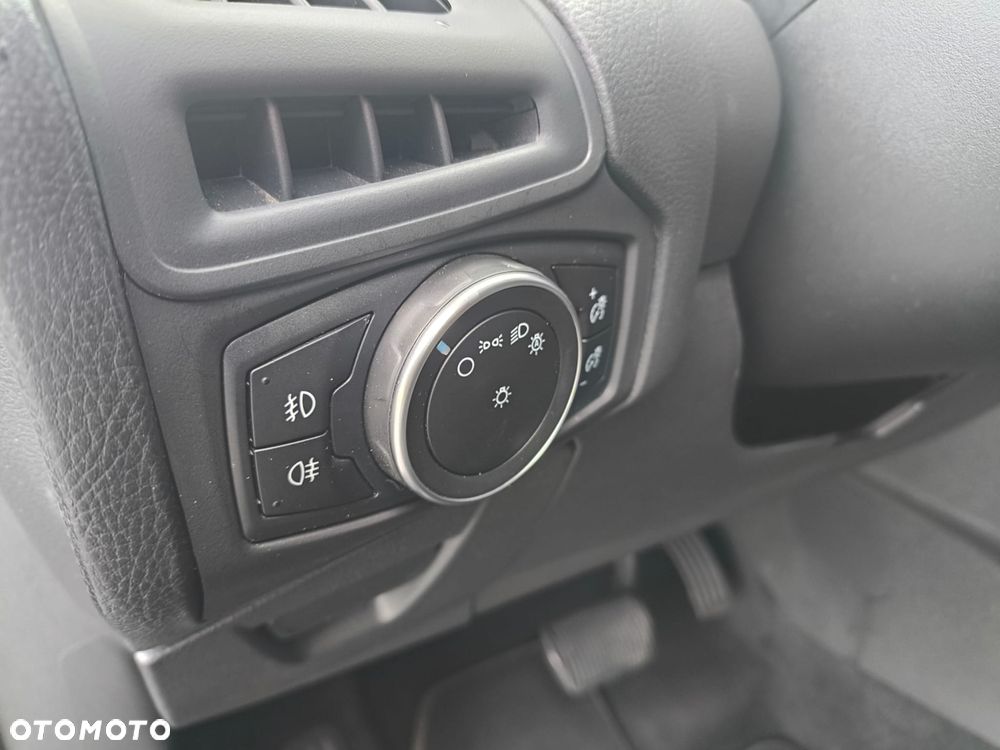 Ford Focus 2.0 TDCi SYNC Edition ASS PowerShift - 17