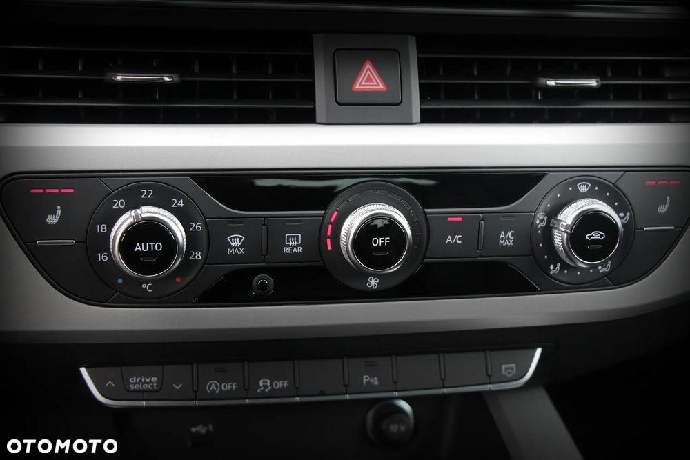Audi A4 Avant 40 TDI Quattro S Line S tronic - 22