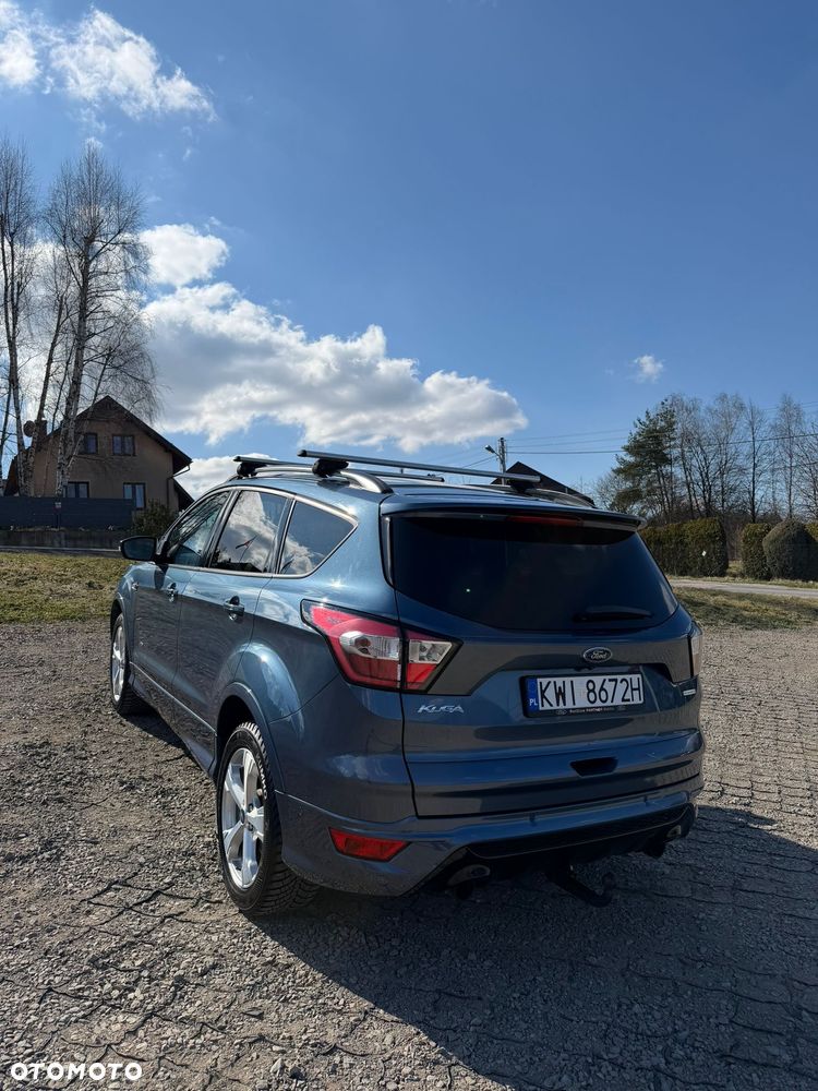 Ford Kuga - 11