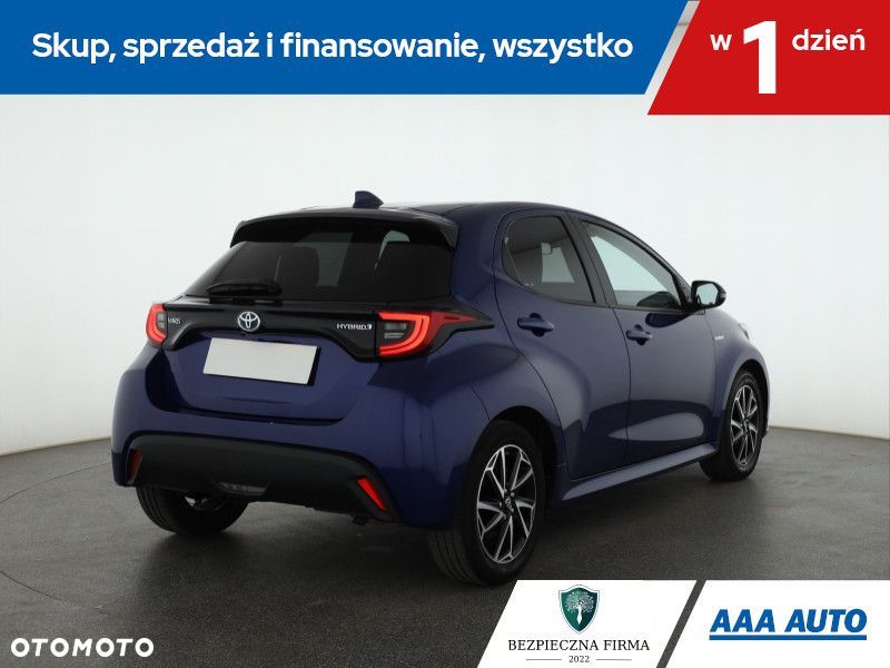Toyota Yaris - 7