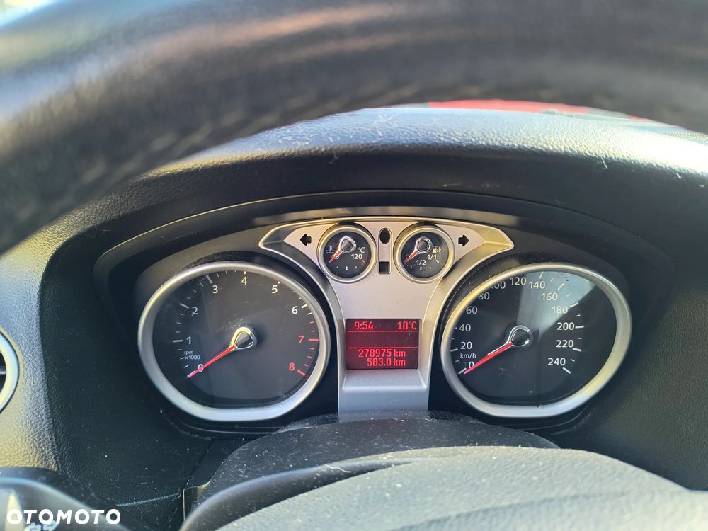 Ford Focus 1.6 Ambiente - 18