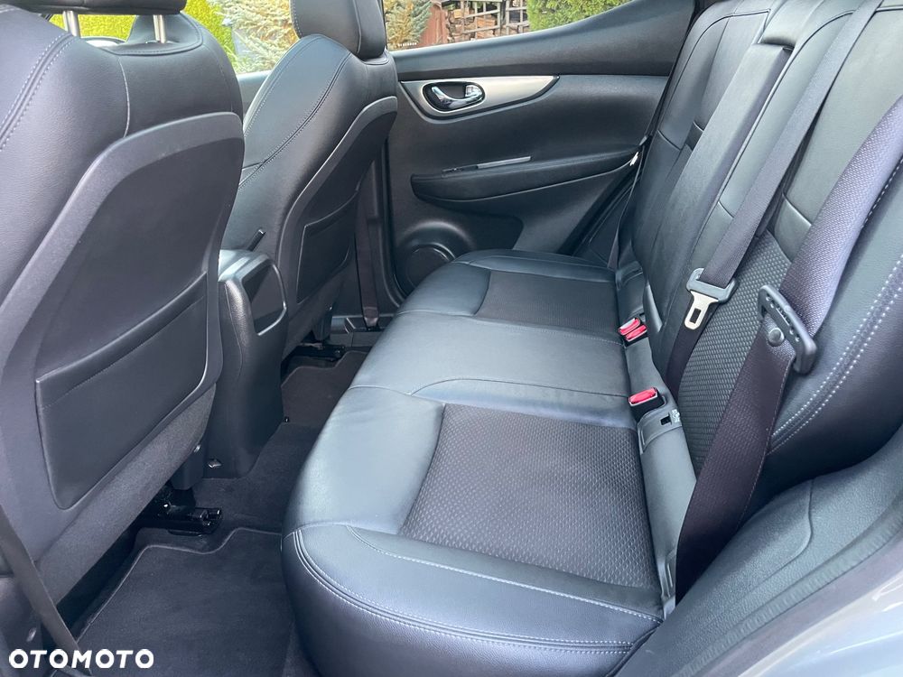 Nissan Qashqai - 23