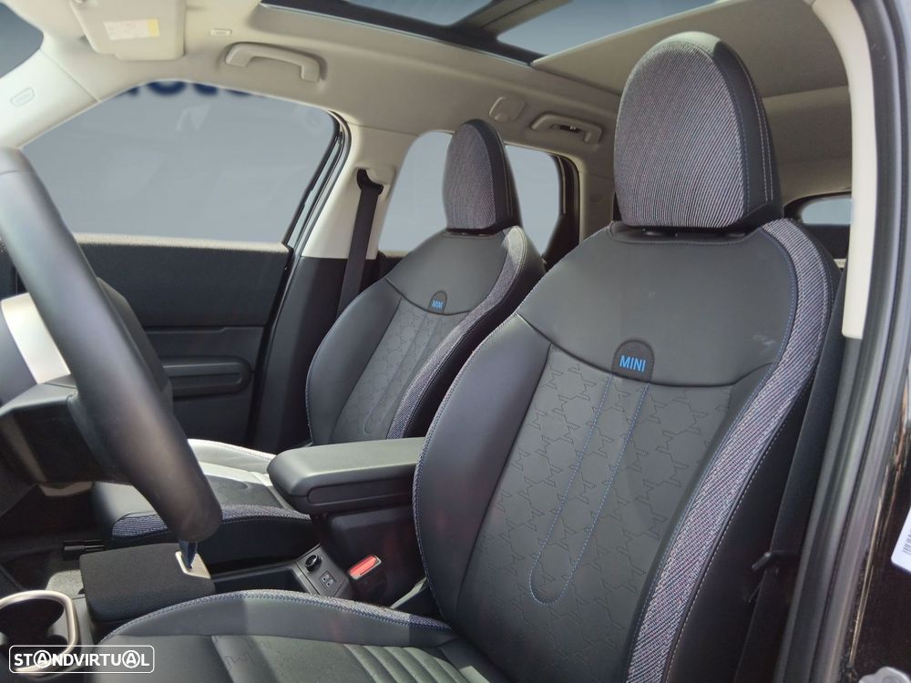 MINI Countryman D Classic M — fotografia 11
