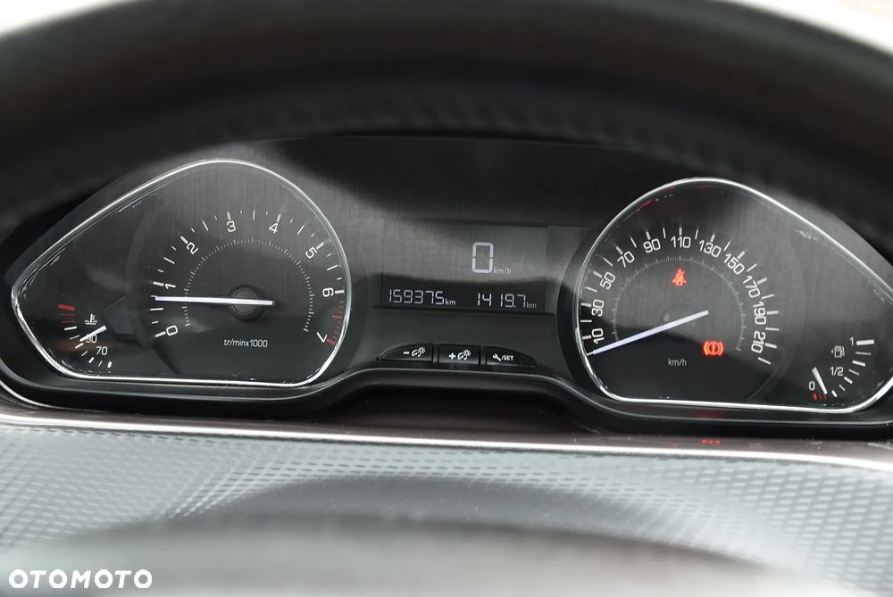 Peugeot 2008 120 VTI Active - 27