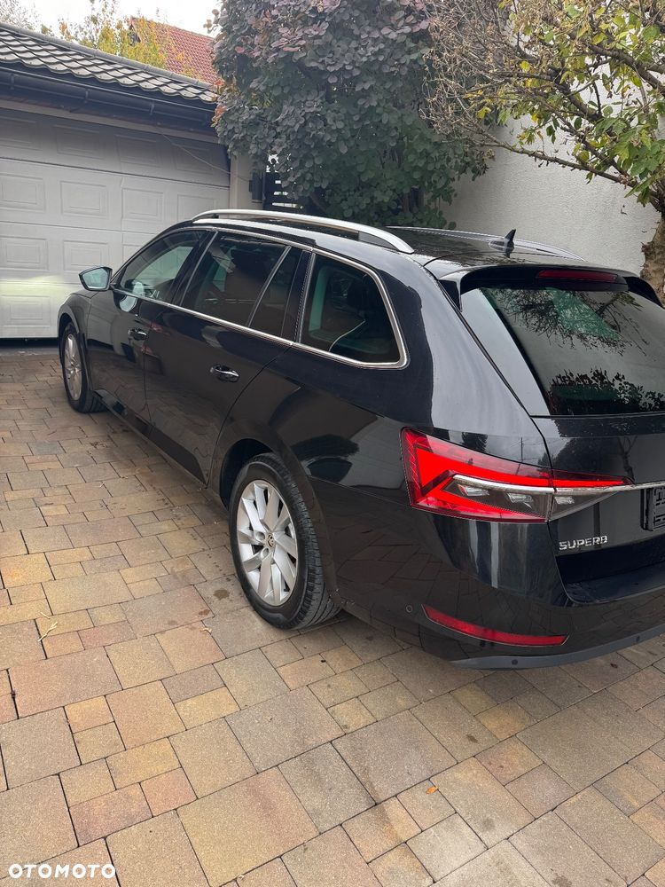 Skoda Superb 2.0 TDI SCR 4x4 Style DSG - 4