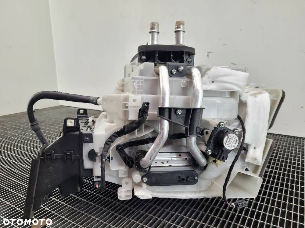 NAGRZEWNICA DMUCHAWA NAWIEWU PEUGEOT 5008 II 2019 - 6