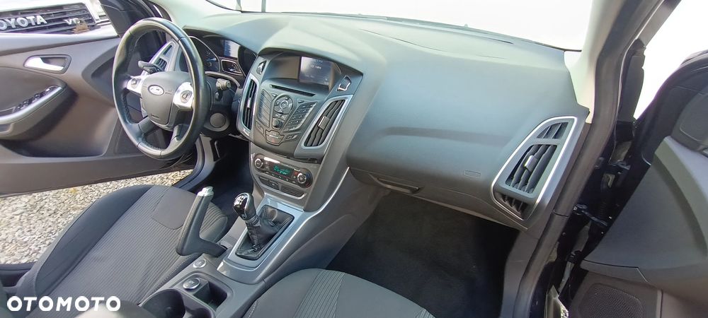Ford Focus 1.6 FF Titanium - 31