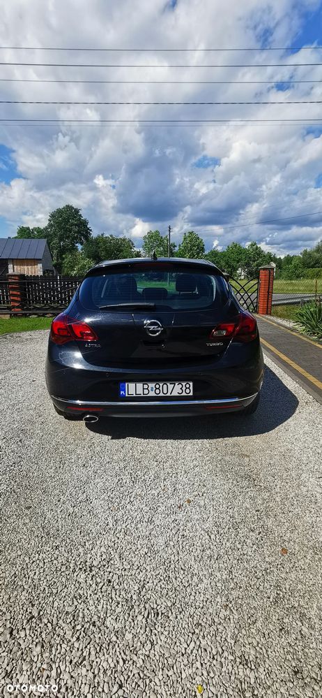 Opel Astra 1.4 Turbo Exklusiv - 6