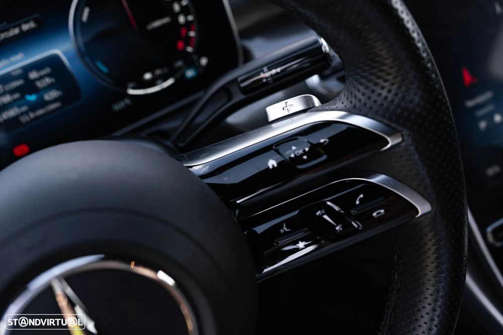 Mercedes-Benz C 300 e AMG Line - 27