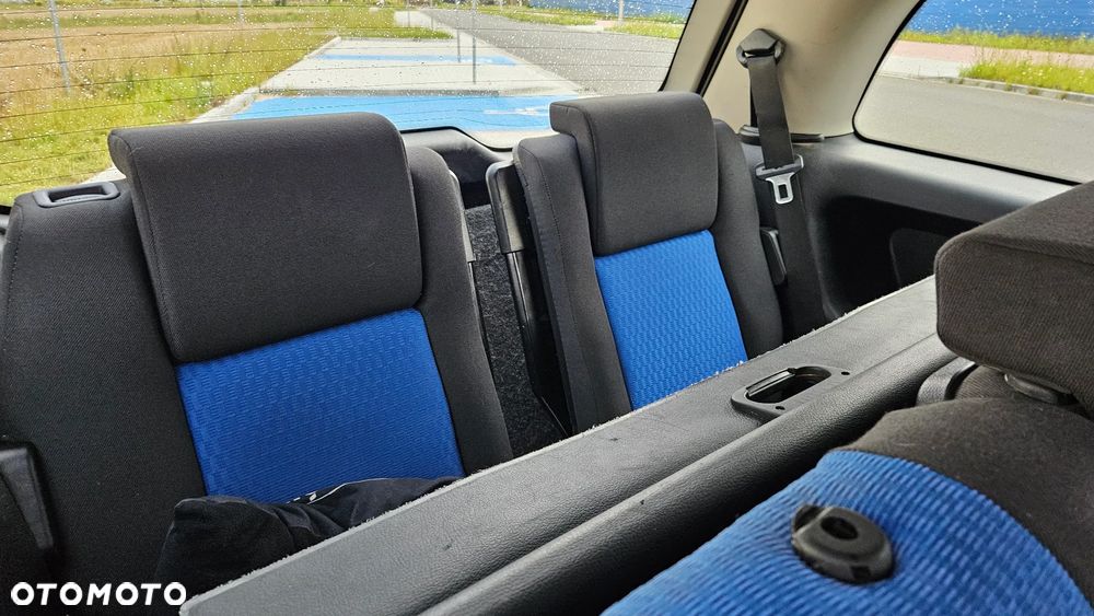 Opel Zafira 1.8 16V Comfort - 21