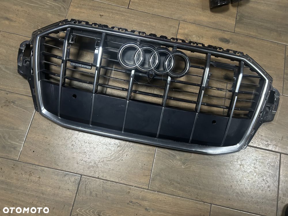 Audi Q7 4M 19- LIFT GRILL ATRAPA ORG.