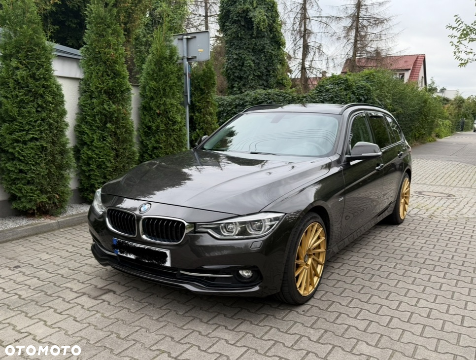 BMW Seria 3 320d Touring xDrive Sport Line - 10