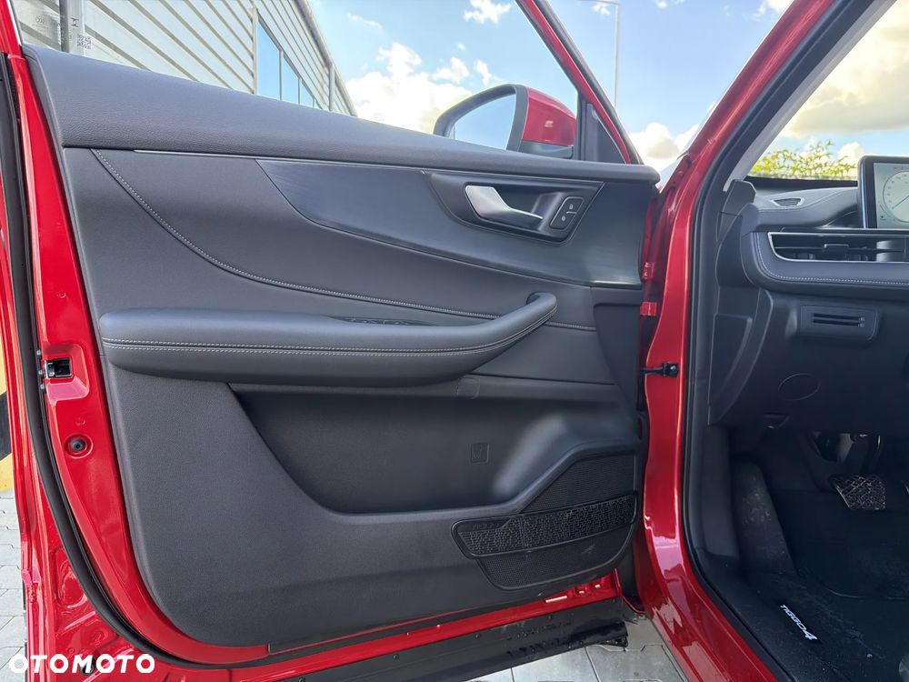Chery Tiggo 4 1.5 GDI HEV Comfort DHT - 11