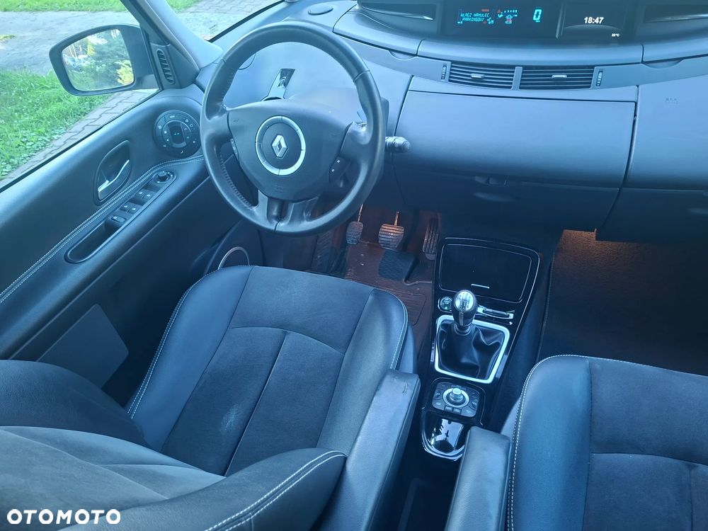 Renault Espace 2.0 dCi Celsium ESM - 19