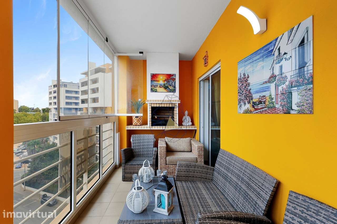 Magnifico Apartamento T2 situado no 7º piso   com 2 casas de banho no - Grande imagem: 3/45