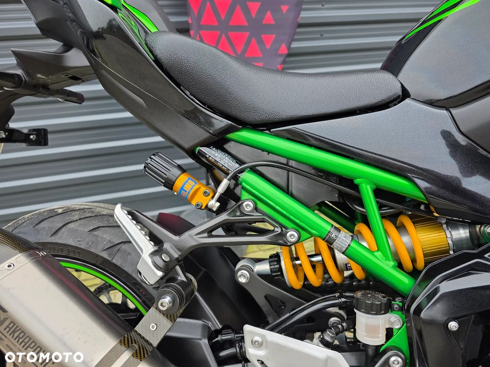 Kawasaki Z 900 - 25